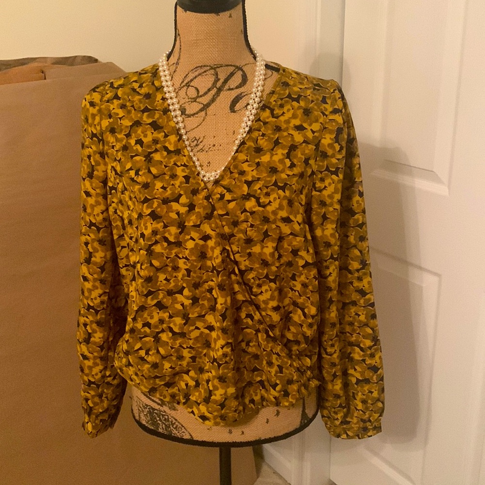 Women’s Long Sleeve Top